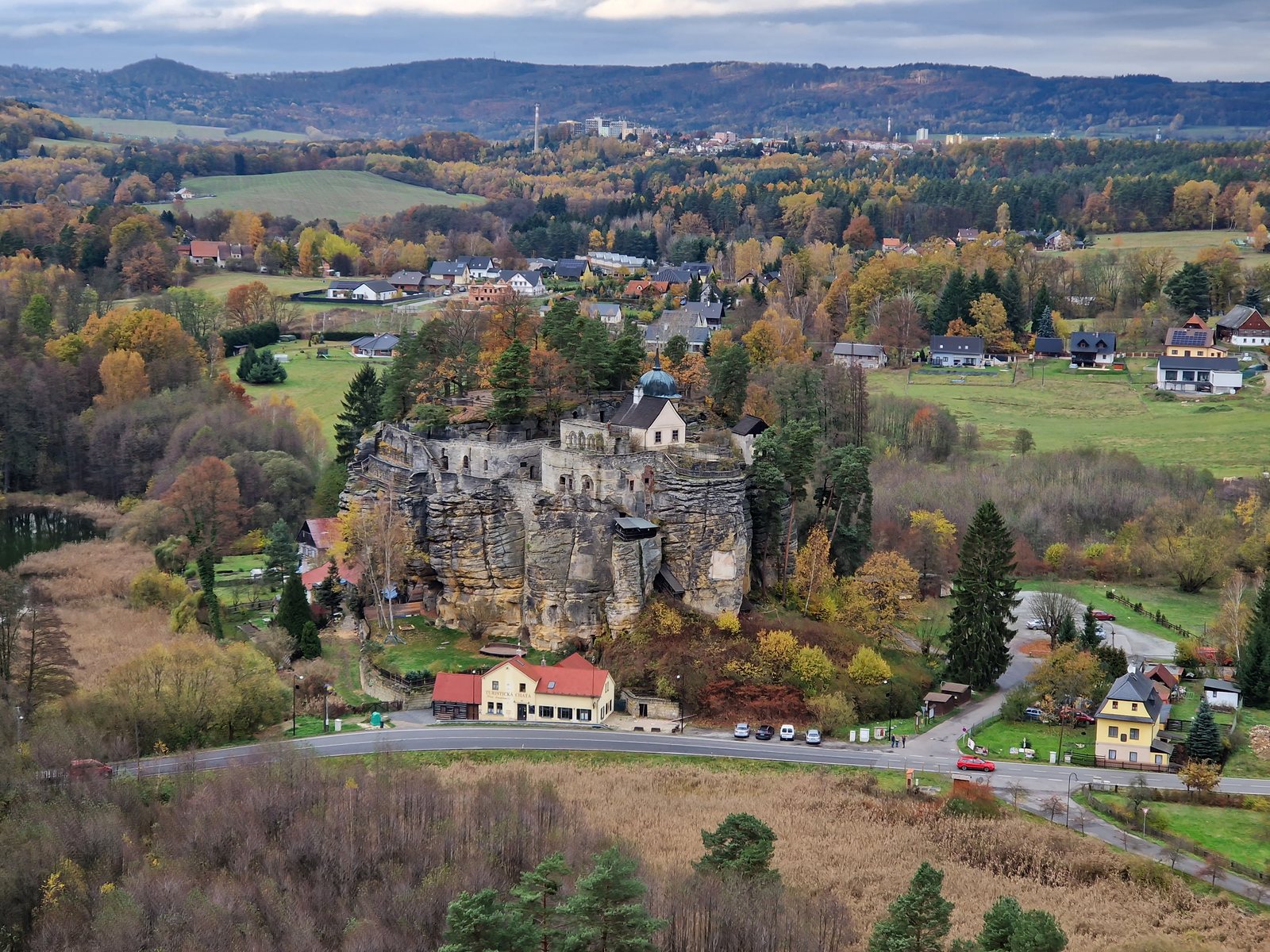 Felsenburg Sloup